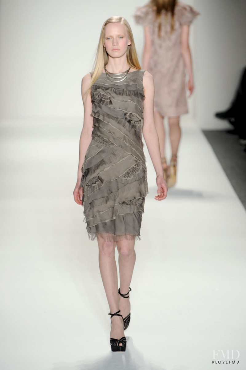 Tadashi Shoji fashion show for Autumn/Winter 2011