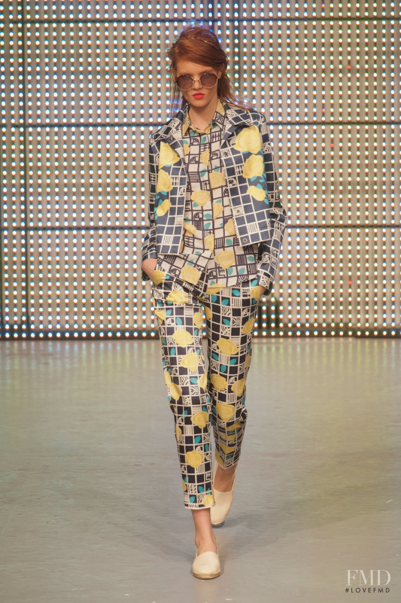 Holly Fulton fashion show for Spring/Summer 2013