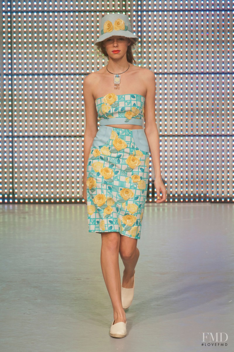 Masha Markina featured in  the Holly Fulton fashion show for Spring/Summer 2013