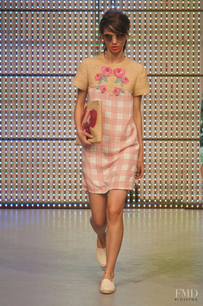 Holly Fulton fashion show for Spring/Summer 2013