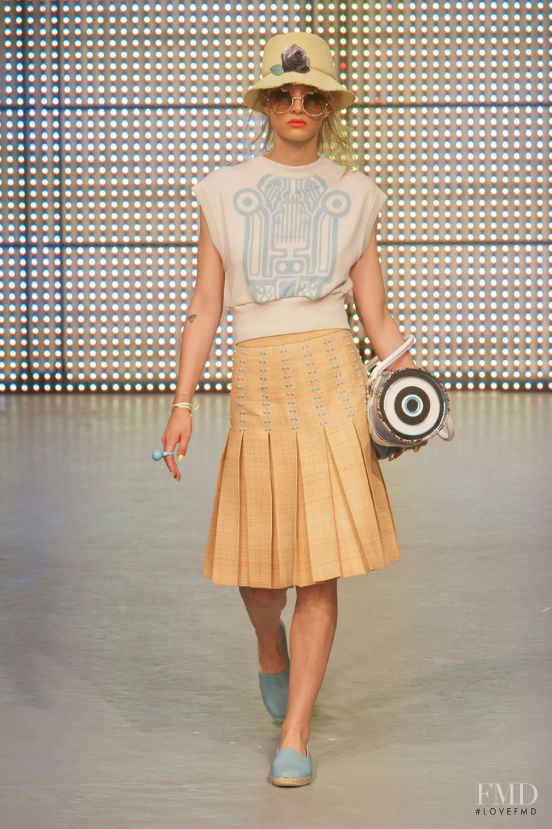 Holly Fulton fashion show for Spring/Summer 2013