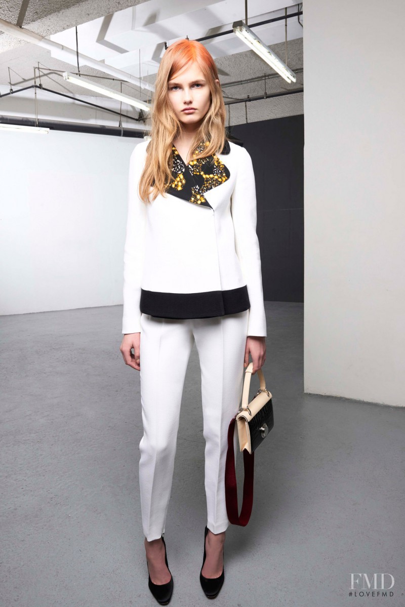 Aneta Pajak featured in  the Giambattista Valli fashion show for Pre-Fall 2015