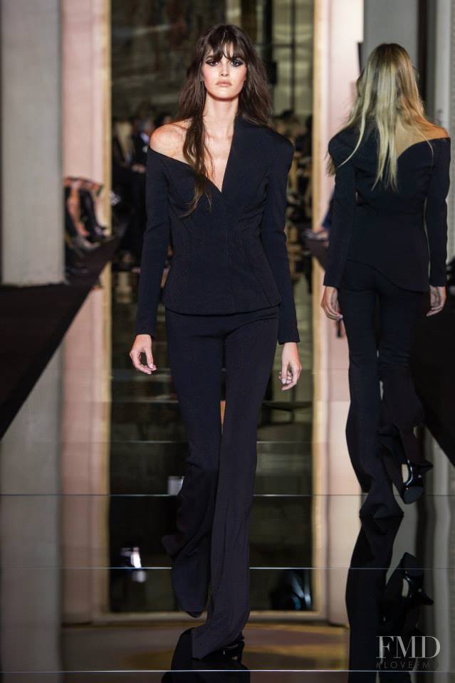 Vanessa Moody featured in  the Atelier Versace fashion show for Spring/Summer 2015