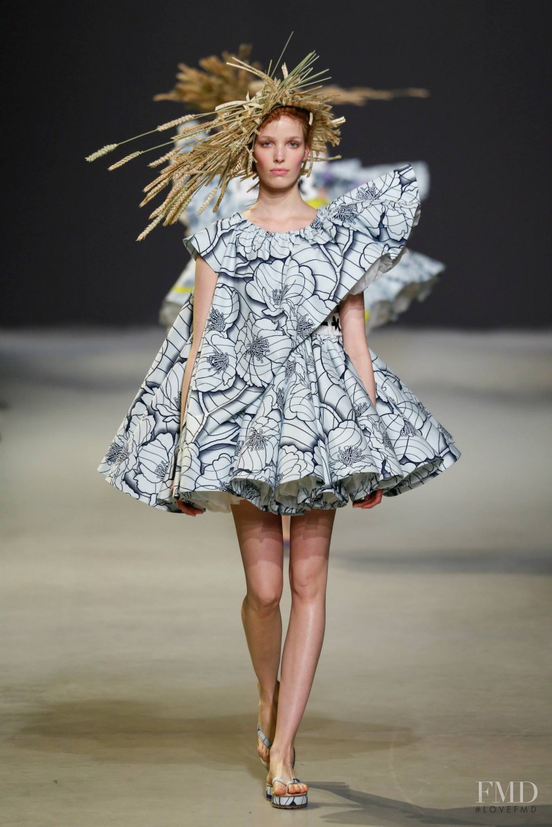 Viktor & Rolf fashion show for Spring/Summer 2015