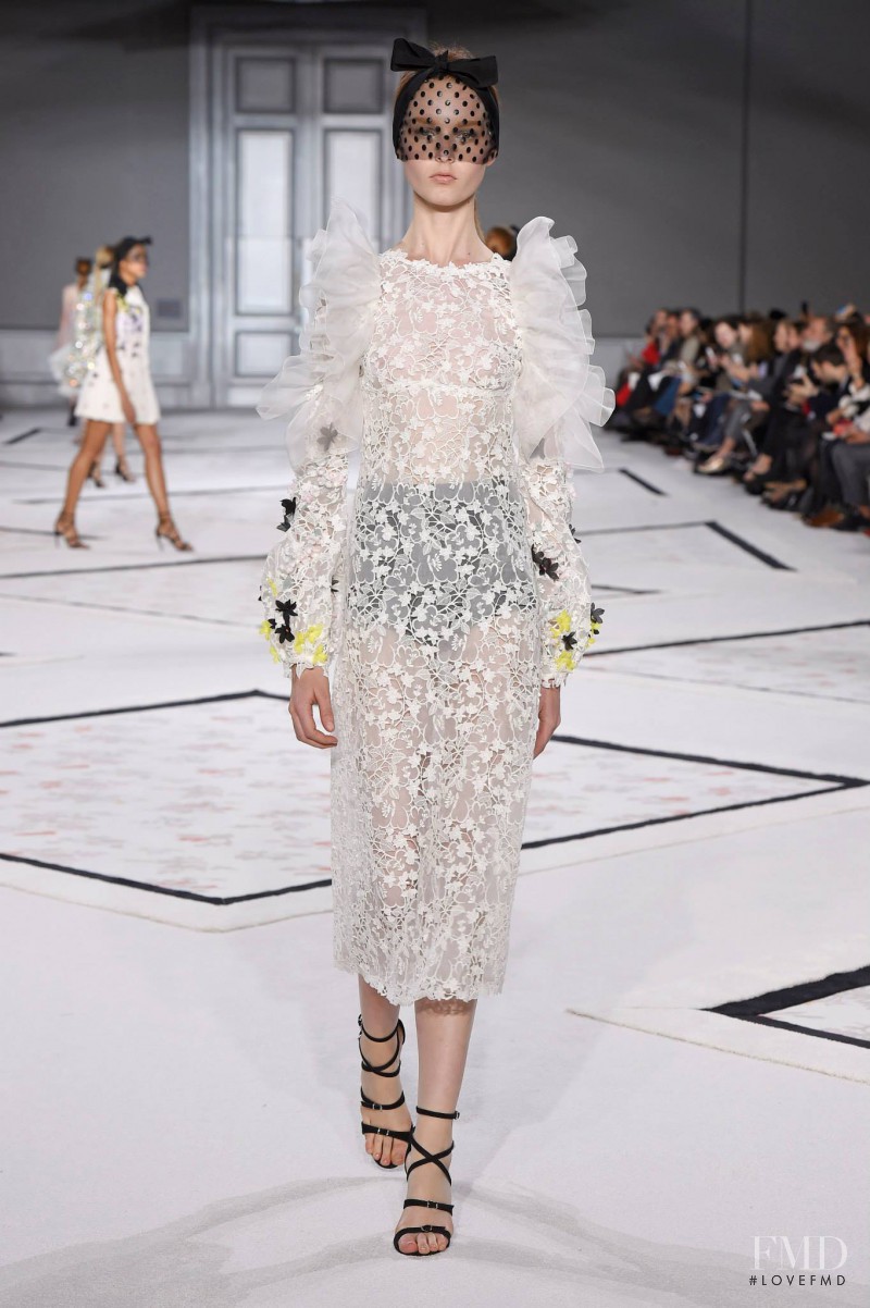 Giambattista Valli Haute Couture fashion show for Spring/Summer 2015