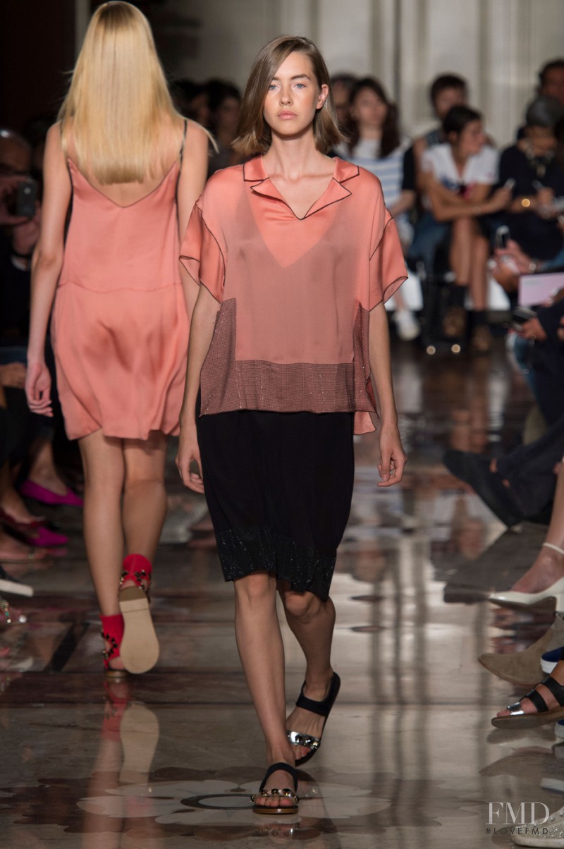 Ria Serebryakova featured in  the Andrea Incontri fashion show for Spring/Summer 2015
