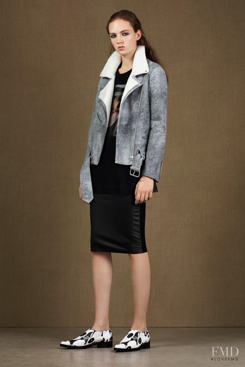 Adrienne Juliger featured in  the McQ Alexander McQueen fashion show for Pre-Fall 2015