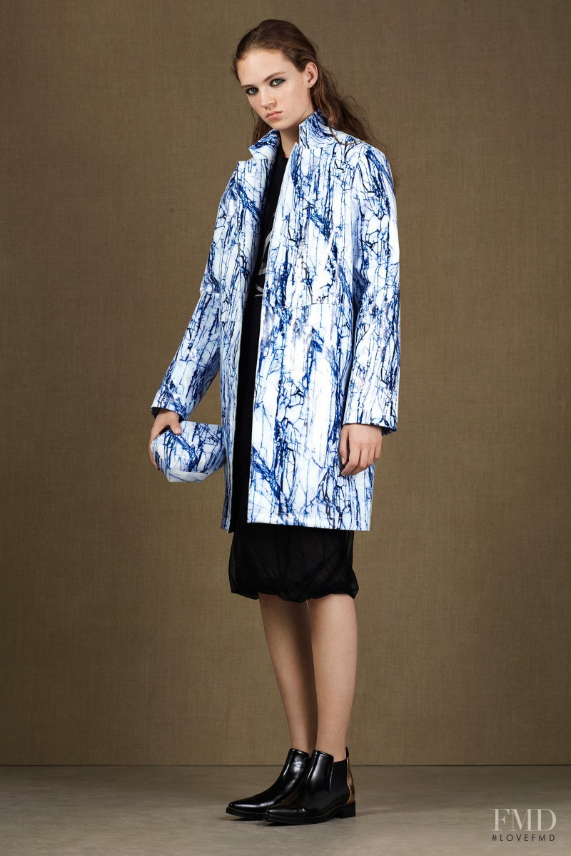 Adrienne Juliger featured in  the McQ Alexander McQueen fashion show for Pre-Fall 2015