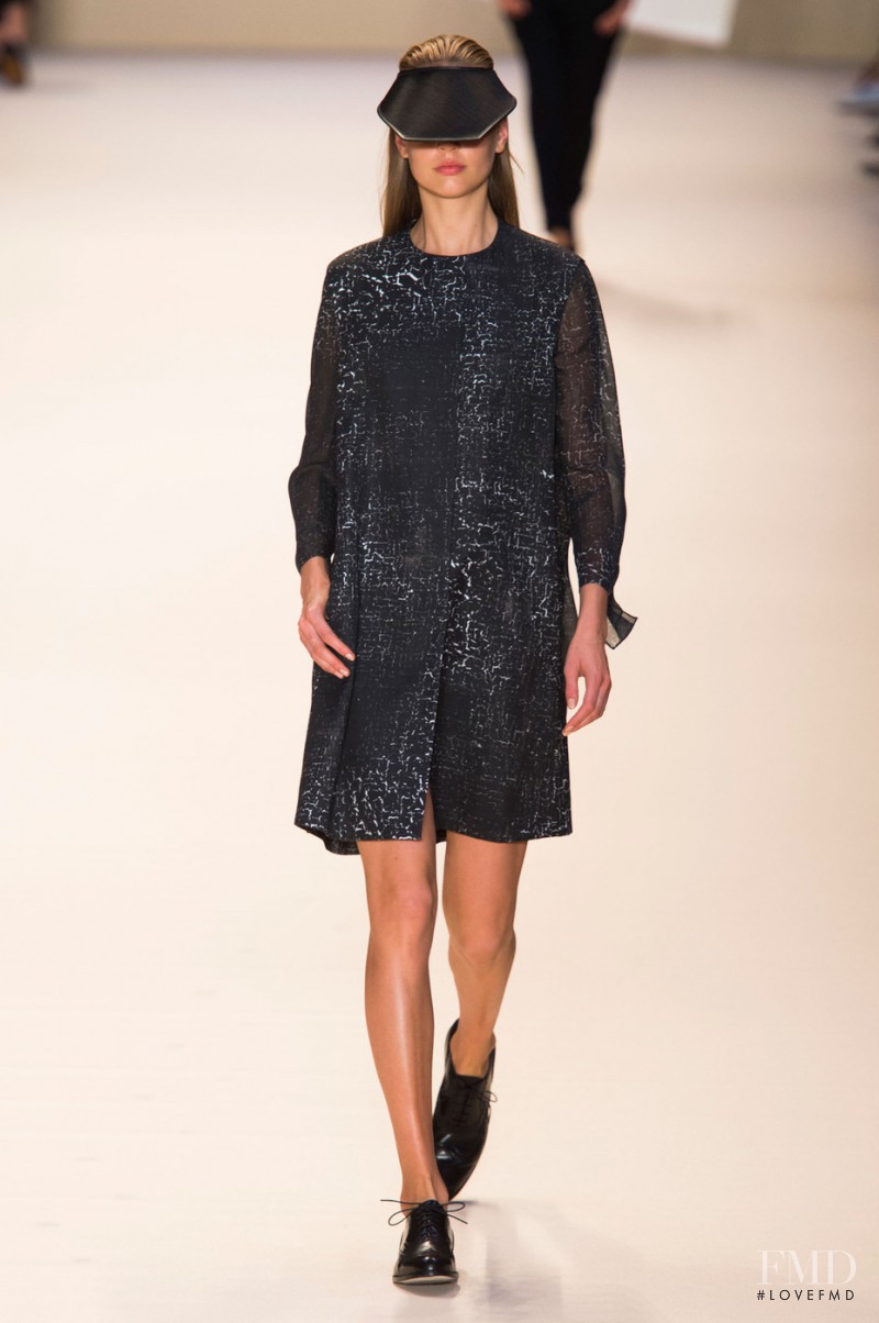 Elisabeth Erm featured in  the Akris fashion show for Spring/Summer 2015