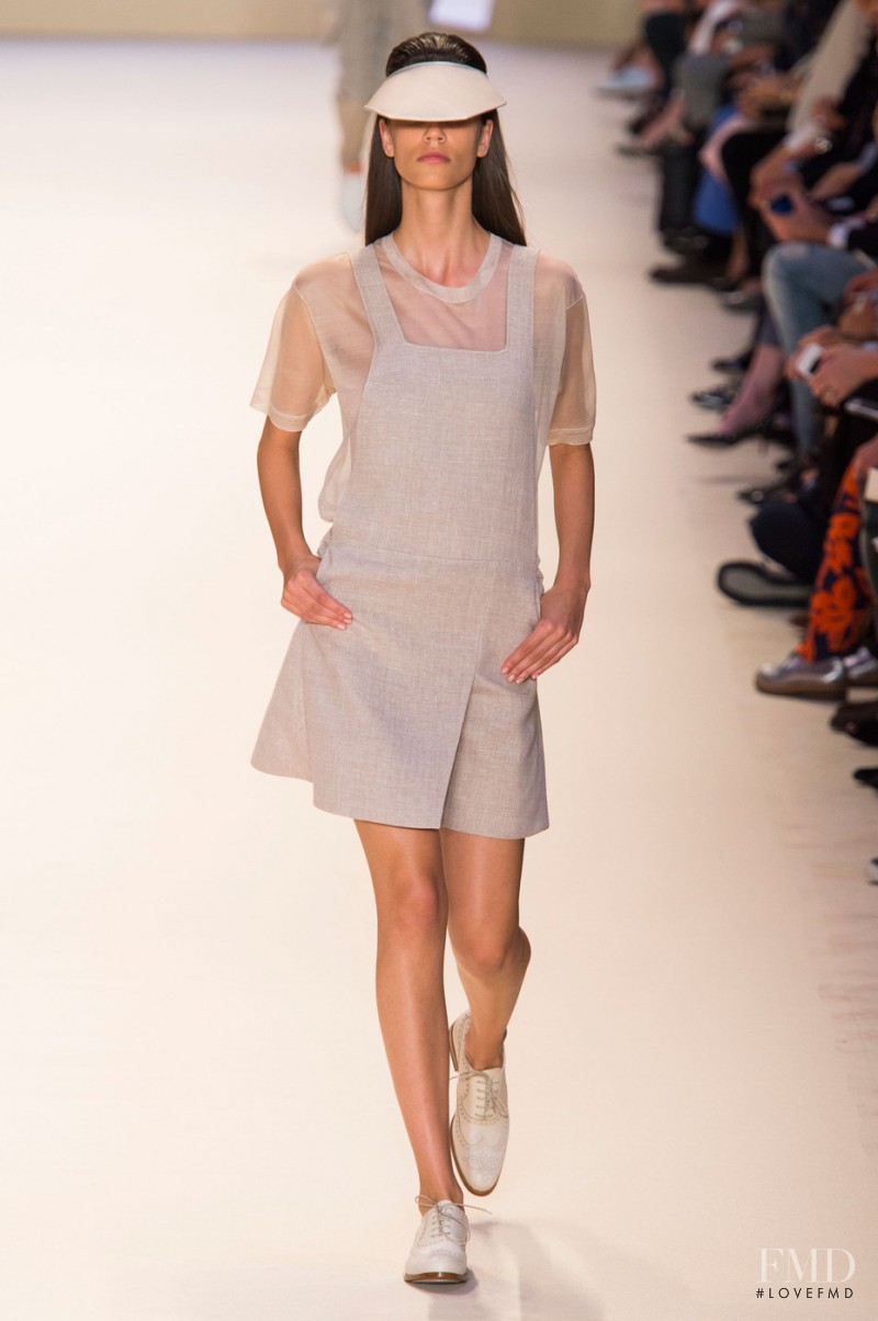 Antonina Petkovic featured in  the Akris fashion show for Spring/Summer 2015