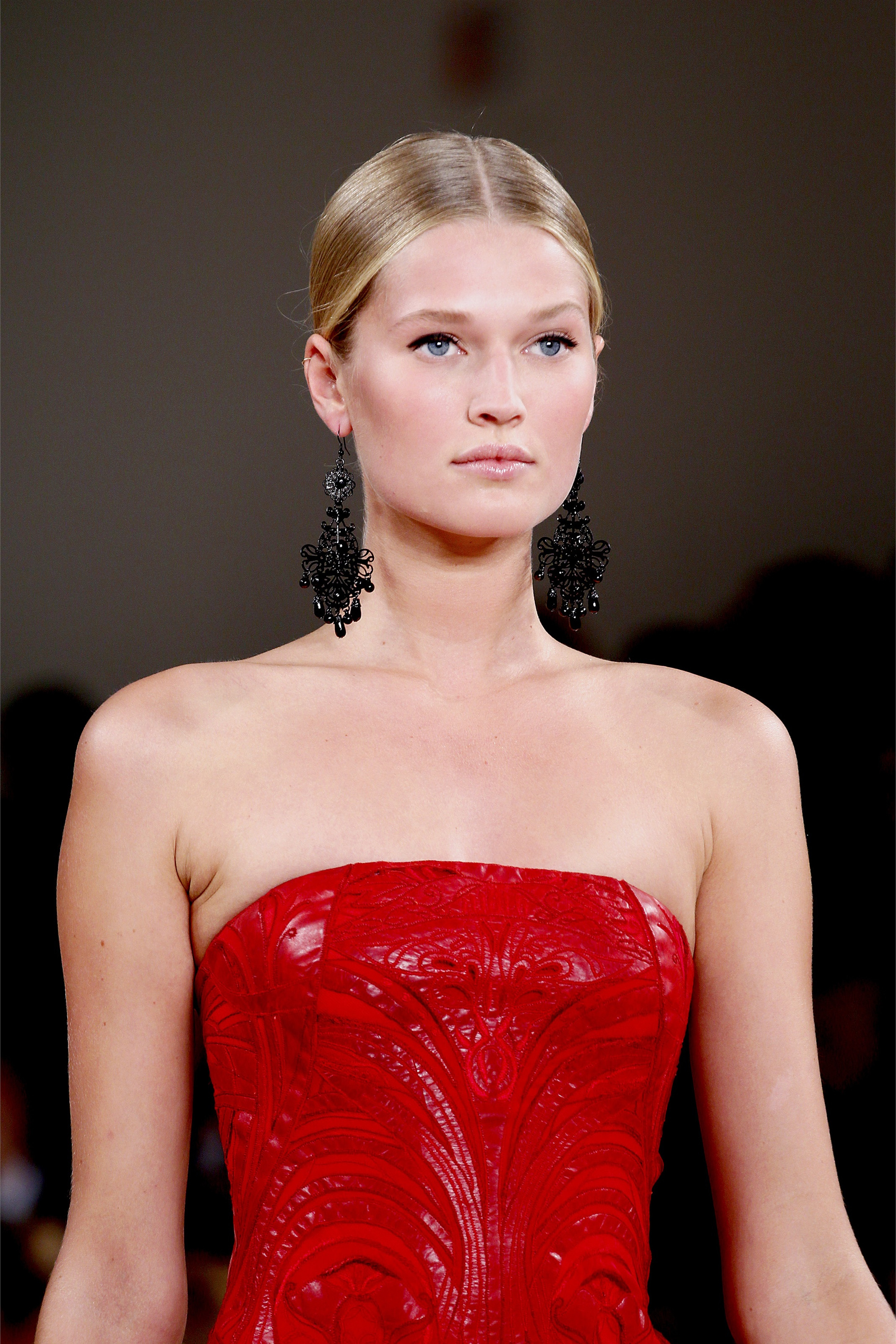 Photo of fashion model Toni Garrn - ID 399213 | Models ...